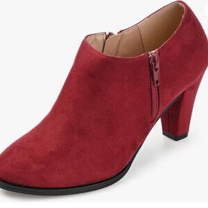 Sanzi Journee Booties in Wine, Size 9